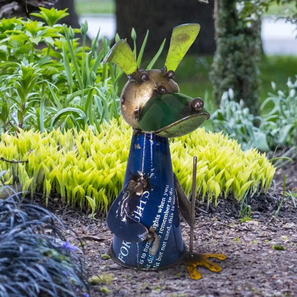 Think Outside Sculptures | Garden Dog